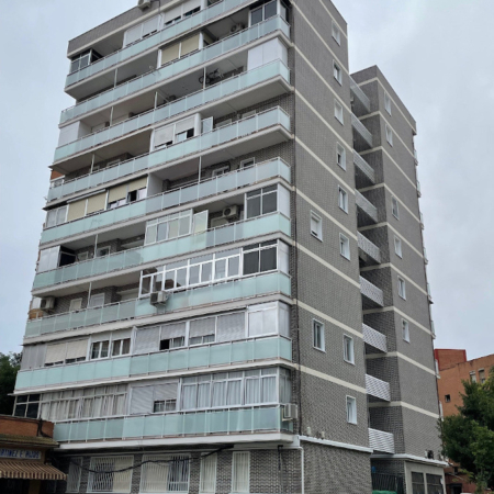 Aislamiento térmico Calle Jaén, 12. Fuenlabrada (Madrid)